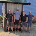 equipe-devant-cube-d-energie-la-yole